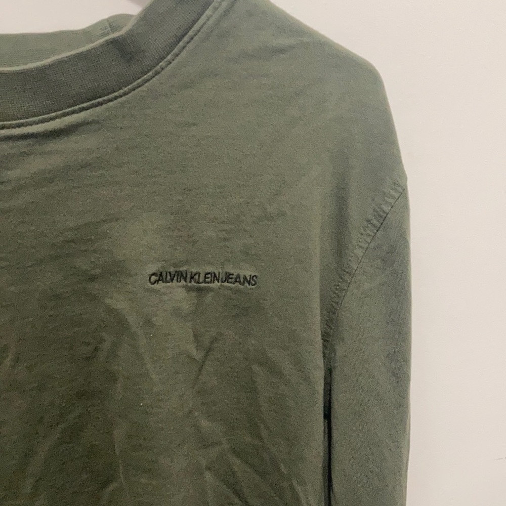 Long sleeve
